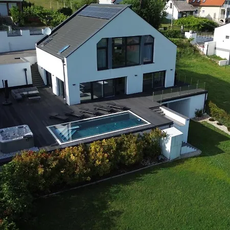 Villa Rima *