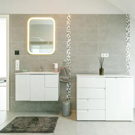 Rima Villa